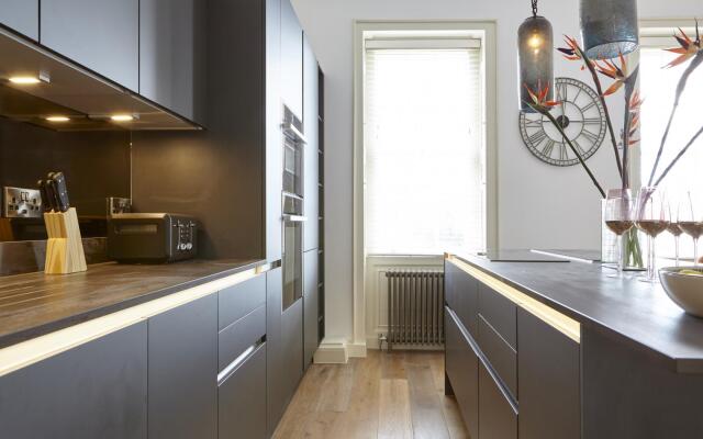 Redcliffe Parade Apartment - No.1