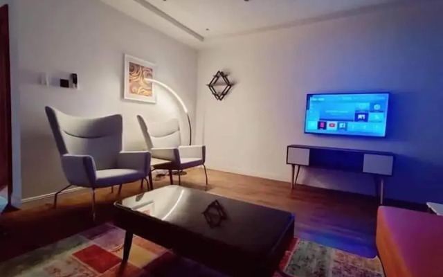 Crownbee Luxury Apartment
