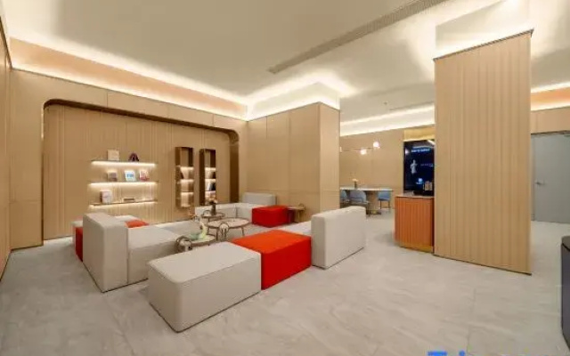 HanTing Hotel (Guiyang Fountain Pool Subway Station)