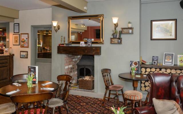 Balfour Arms