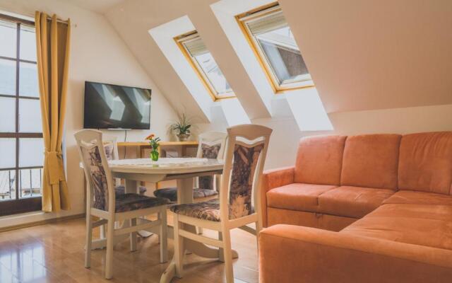 Apartment Amak With Free Onsite Parking