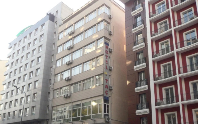 Tac Hotel