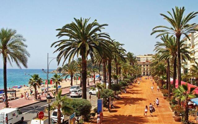 Apartamentos Saint Trop