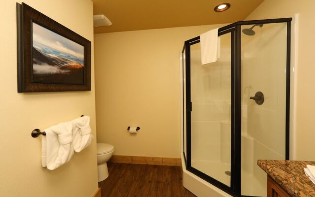 Hilltop Haven - Four Bedroom Chalet