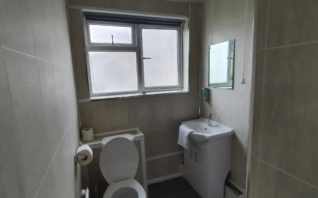 Devine Beach Hotel, Westcliff Southend-On-Sea
