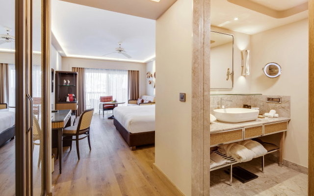 Отель Divan Bodrum