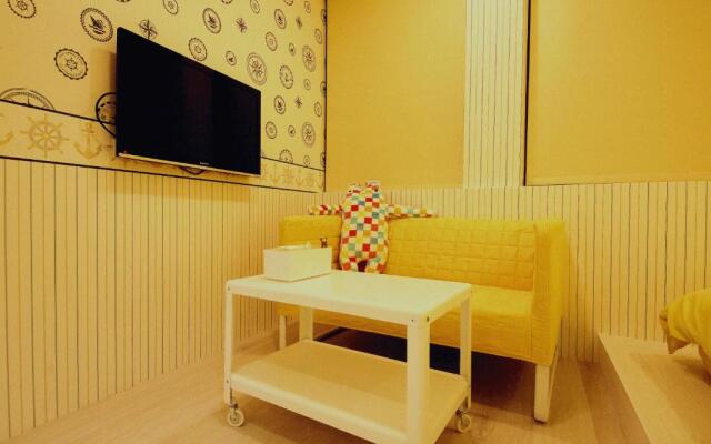 Camouflage Guest House