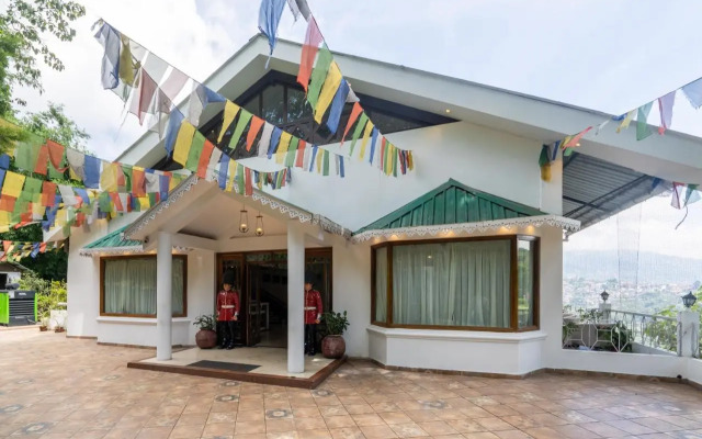 Summit Lillium Hotel & Spa