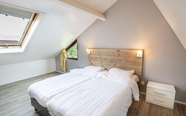 Holiday Home With Parking in Heinkenszand