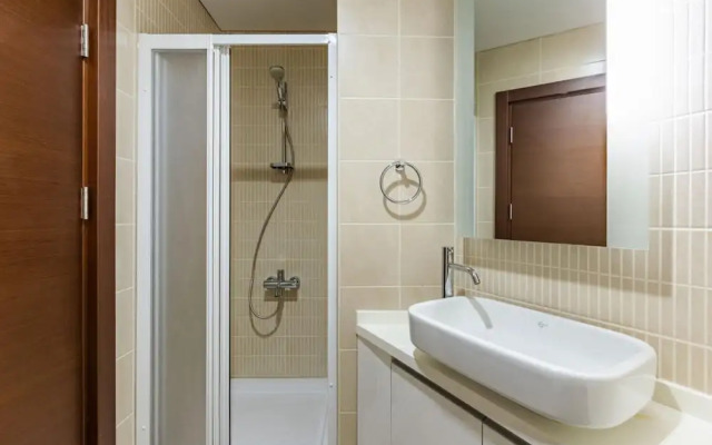 Charming Flat With Gorgeous City View in Atasehir