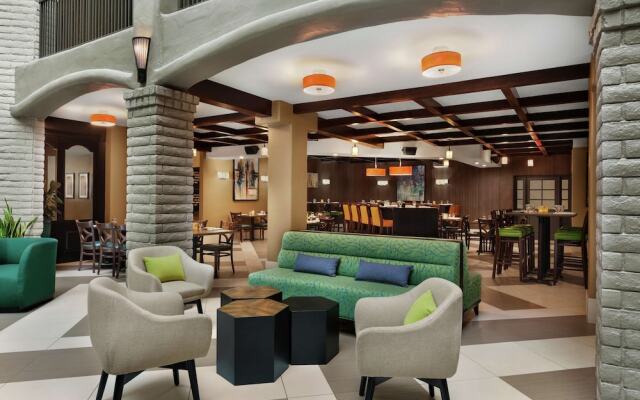 Embassy Suites Arcadia Pasadena Area