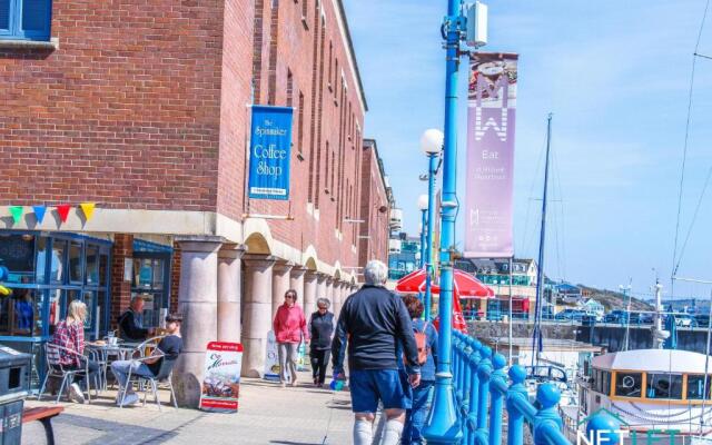 Vanguard House, Milford Marina