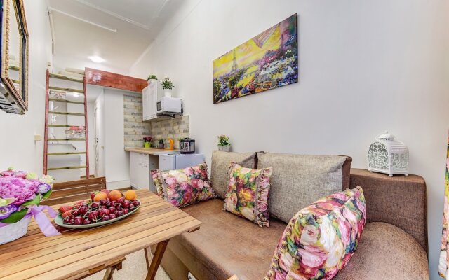 Отель «Семейный очаг на Курляндской»