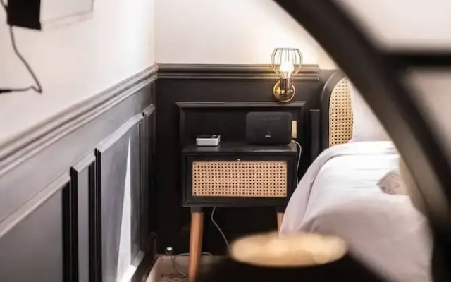 The Bold Signature 1bdr Studio @ Cairo's Downtown