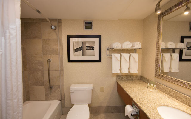 Holiday Inn Athens-University Area