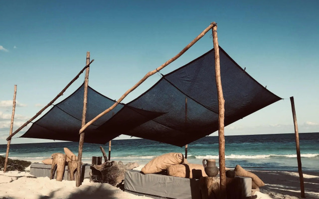 Libelula Tulum Beachfront Hotel