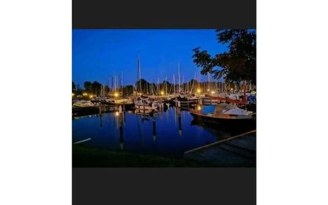 No Title Modern Retreat