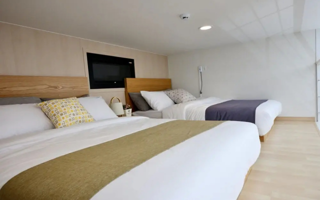 Yeosu Sorrr Pension