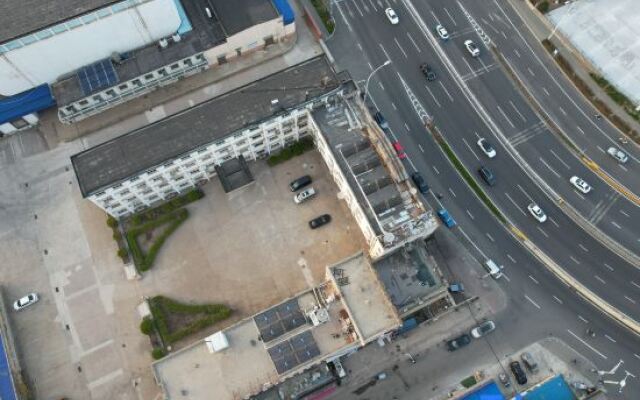 Shankee Hotel (Yantai Huanhai Road Railway Passenger Station)