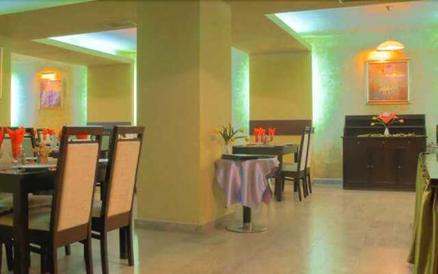 Seven Hotel
