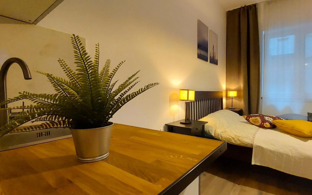 AMZEI Studios & Suites