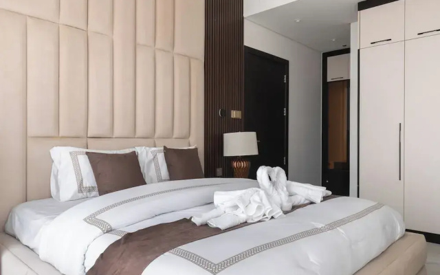 SIMPLY COMFORT Chic 3 Br Apartment with Private Pool