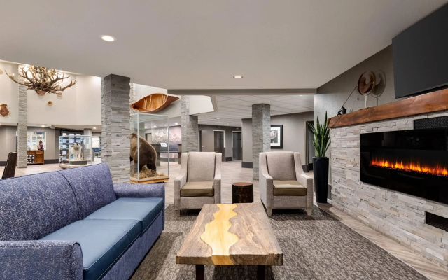 La Quinta Inn & Suites by Wyndham Fairbanks Airport