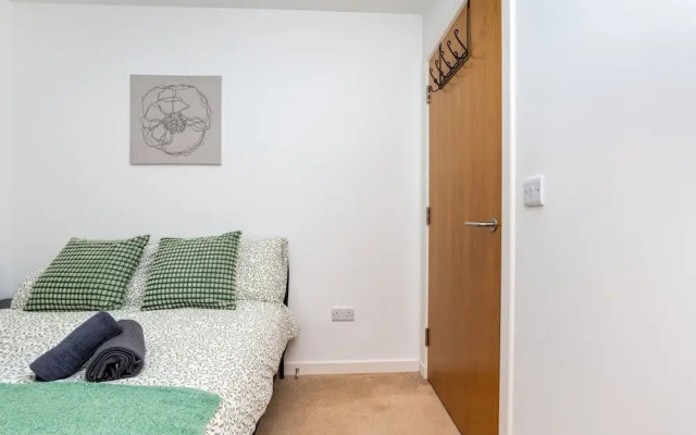 2bed Ground Floor-free Parking