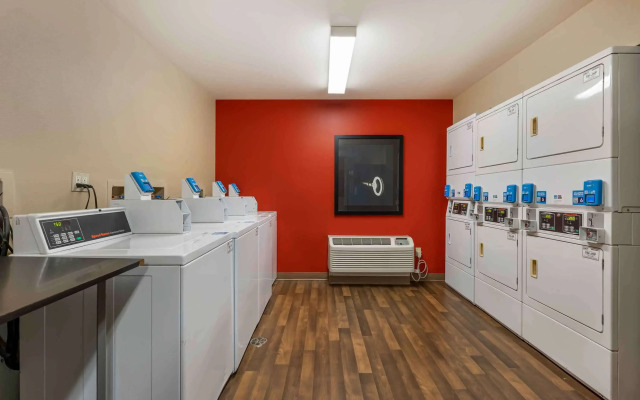 Extended Stay America Suites Chicago Midway