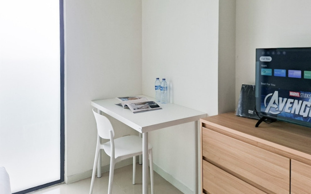Functional And Strategic Studio At Apartment Daan Mogot City