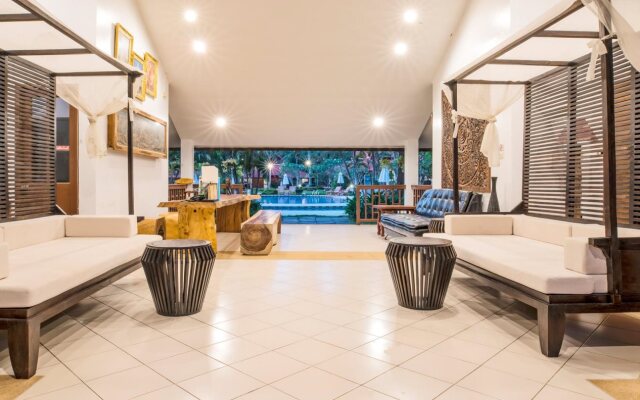Locals Villa Hotel