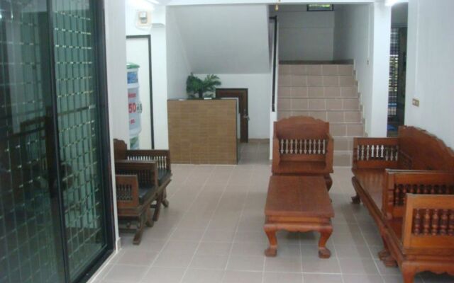Baan Rao Boutique Residence