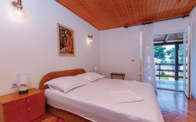 Amazing Home in Jadrija With Wifi and 2 Bedrooms