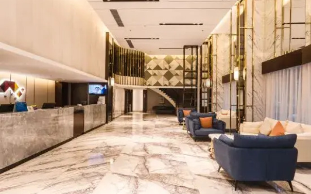 Borrman Hotel (Xinxing Bus Station)