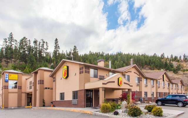 Super 8 by Wyndham Kamloops On The Hill