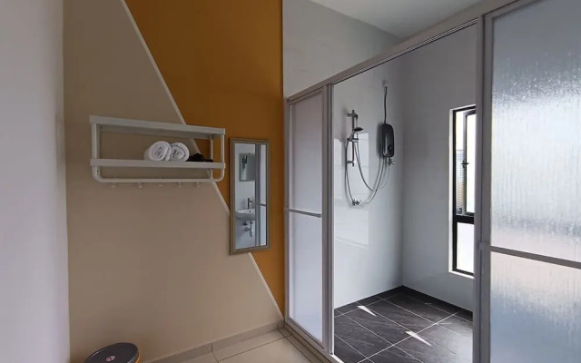 The Horizon Ipoh Dual L13 by Grab A Stay