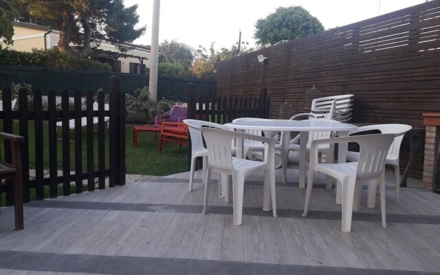 Apartments in Villa by the sea With Swimming Pool 20 Meters From the sea