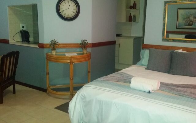 The Club House Guesthouse