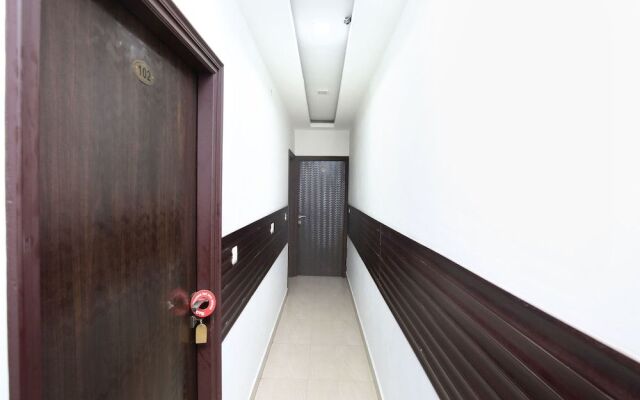 OYO 15565 Hotel Midtown