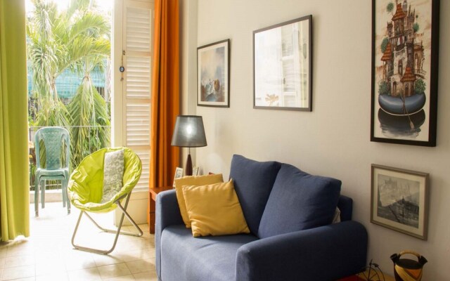 Suit Vedado
