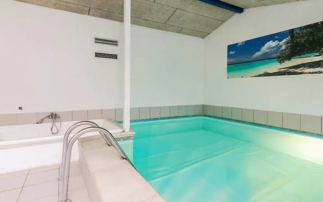 4 Star Holiday Home in Vaeggerlose