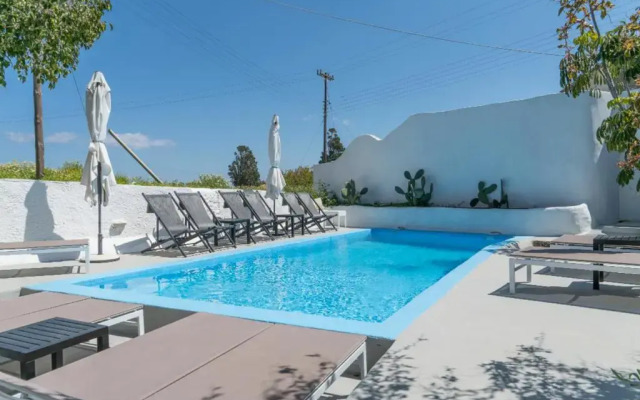 Villa LuxL