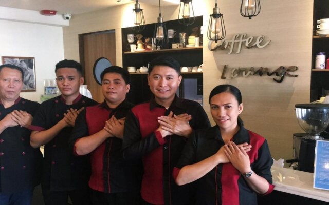 Tacloban Plaza Hotel