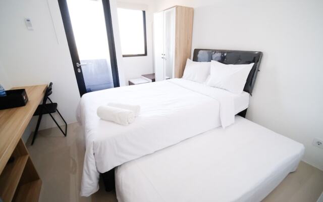 Comfy And New Studio At Citraland Vittorio Apartment