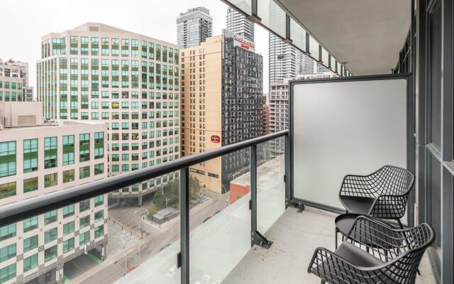 1bd Premier Condo 300front Str W