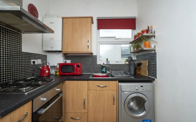 Contemporary 2 bed Flat in Bristol, Free Parking