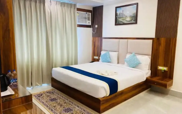 Hotel Maa Laxmi Palace