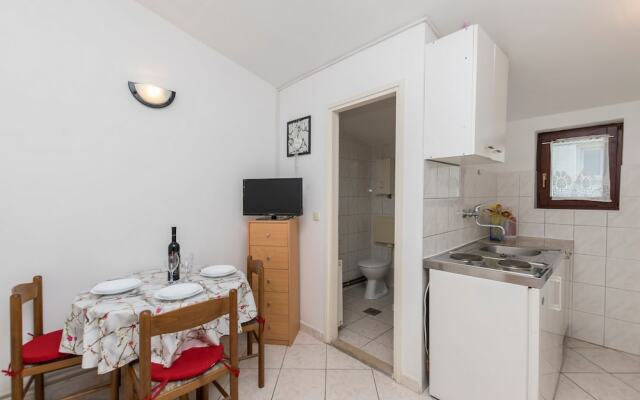 Apartments Miroslava
