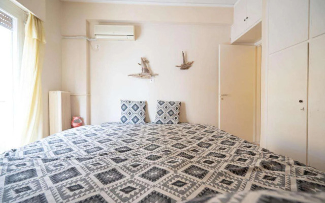 Acropolis Athens 1 bedroom 6 persons apartment.