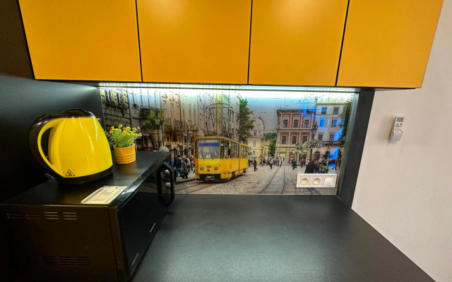 Metropolis apartment on Pekarska 2